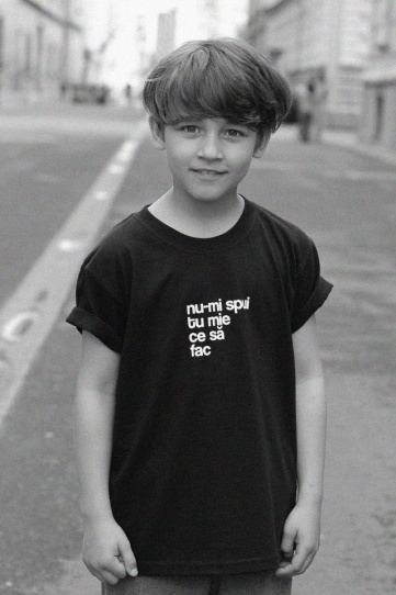 tricou unisex copii negru "nu-mi spui tu mie ce sa fac"