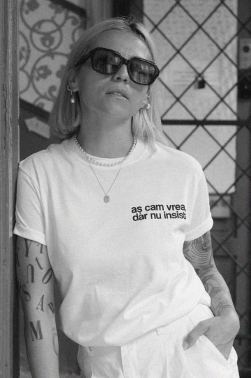 tricou unisex alb "as cam vrea, dar nu insist"