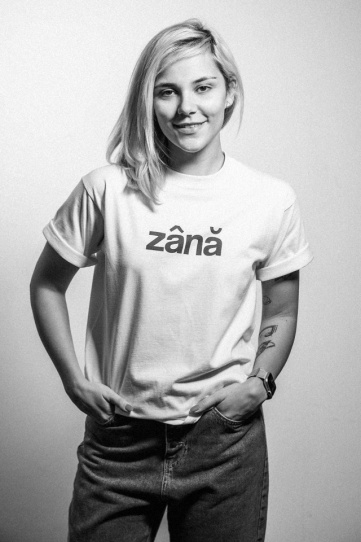 tricou unisex alb "zână"