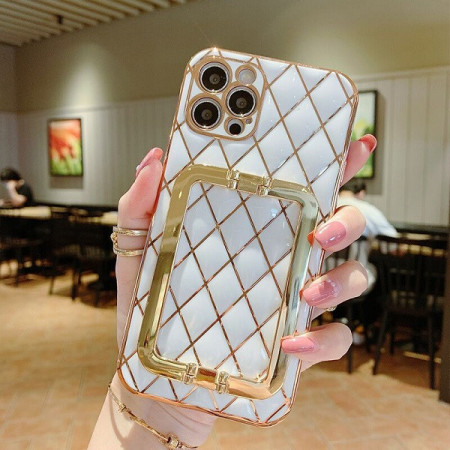 Husa pentru Apple iPhone 12 PRO MAX, cu protectie ridicata, Fashion, tip geantuta, silicon, alb IP12PROMAX-002