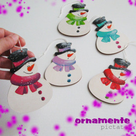 ORNAMENTE