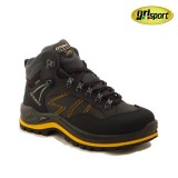Bocanci Grisport 13717, impermeabili, talpa Vibram, culoare maro