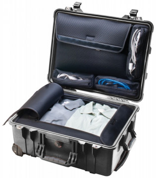 Geanta rigida Peli 1560LOC Protector Laptop Case