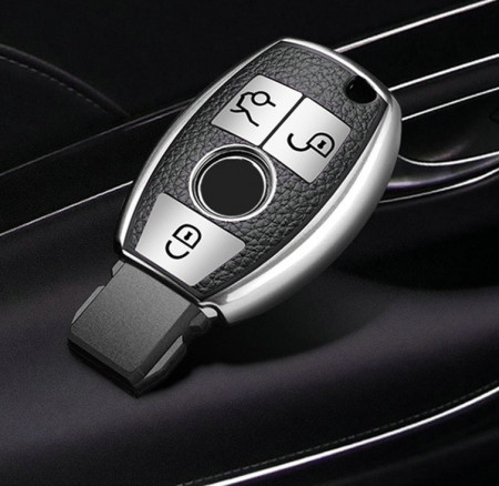 Compatibila cu tipurile de chei Mercedes-Benz: A/B/C/E/S Class/CLK/ML/W164/W245/A209/W212/W204 (Fii atent la forma cheii tale)  Protectie completa: Protejati-va cheile auto de daune, urme, praf si zgarieturi  Usoara si Durabila: Extrem de usoara si durabi