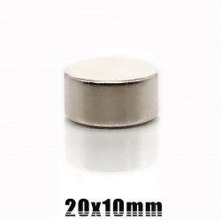 Magnet neodim puternic, formă disc, placat cu nichel, N42, forță aproximativ 11 kg Magnet neodim de dimensiuni medii cu o puternică forța de atracție, poate susține pană la 11 kg in plan vertical. Este magnetul potrivit dacă doriți sa va construiți propri