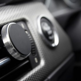 Suport auto magnetic de culoare argintie pentru telefoane mobile, prindere la ventilatie