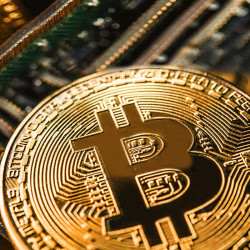 Moneda Bitcoin de Colectie & Suvenir - Criptomoneda Aurie