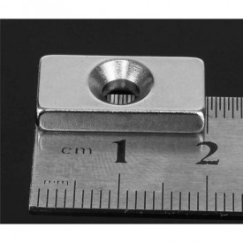 Magnet puternic neodim bloc 20 mm x 10 mm x 3 mm cu gaura de sustinere de 4 mm diametru