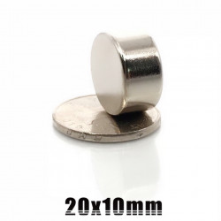 Magnet neodim puternic, formă disc, placat cu nichel, N42, forță aproximativ 11 kg Magnet neodim de dimensiuni medii cu o puternică forța de atracție, poate susține pană la 11 kg in plan vertical. Este magnetul potrivit dacă doriți sa va construiți propri