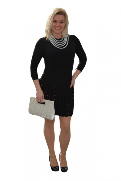 Rochie trendy cu pliseuri mari si decor de margele, nuanta neagra