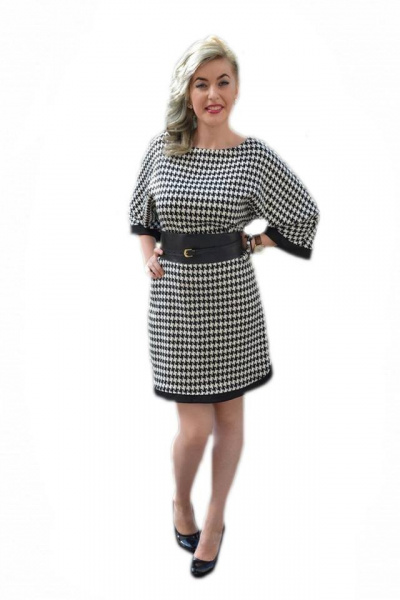 Rochie lejera, cu o centura, de culoare negru-alb