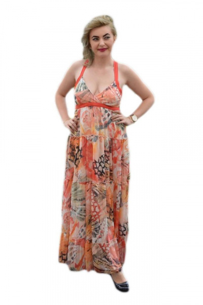 Rochie feminina, de vara, material plisat, pe fundal corai