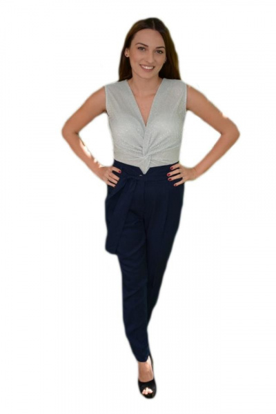 Body fashion de culoare gri fara maneca cu design fronst in fata