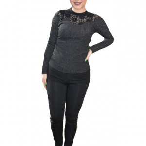 Pantalon dama casual Ilinca,dunga pe picior,negru