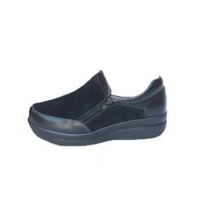 Pantof casual din piele naturala de culoare neagra