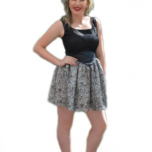 Rochie de culoare negru-argintiu si insertie din piele ecologica