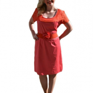 Rochie de ocazie, cu dantela, in nuanta de rosu