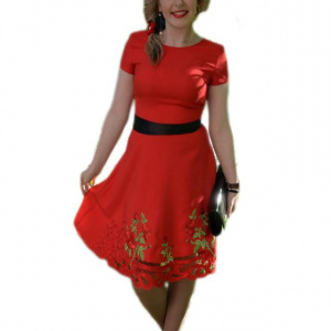 Rochie eleganta cu maneca scurta, nuanta rosie cu broderie