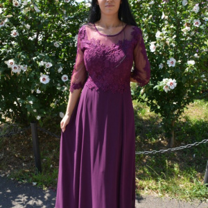 Rochie feminina, lunga de seara, mov cu maneci din vuoal