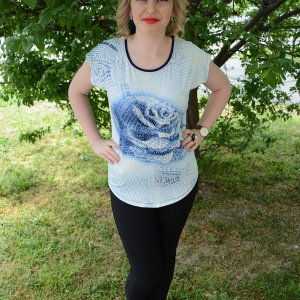 Tricou tineresc cu lungime asimetrica, nuanta chic bleumarin