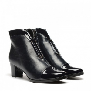 Botina comoda cu toc gros, neagra, cu insertie tip brosa