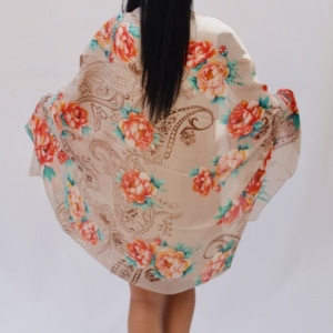 Esarfa casual cu forma clasica si design multicolor