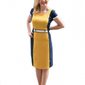 Rochie galbena cu croiala clasica si design cu nasturi in talie