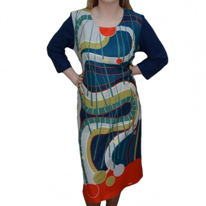 Rochie rafinata cu imprimeu abstract multicolor pe fond bleumarin