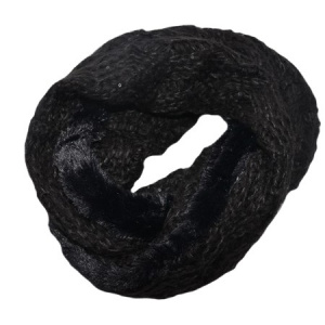 Fular Eve circular din tricot cu inertii de paiete si blanita ,nuanta de negru