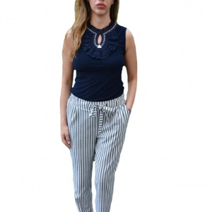 Pantaloni Suzi ,moodel de dungi,nuanat alb-negru