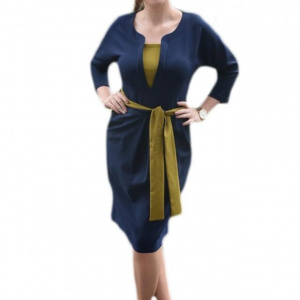 Rochie bleumarin masura mare cu insertii de tesatura mustarie