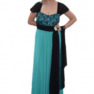 Rochie deosebita de gala, lunga, pe fond turcoaz cu insertii negre