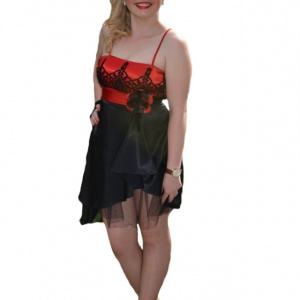 Rochie feminina din saten, negru-rosu ,dantela si tul