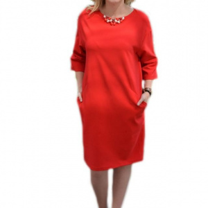 Rochie moderna, de culoare rosie, cu insertie de buzunare