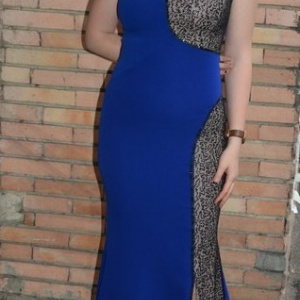 Rochie trendy nuanta albastra cu paiete negre, model lung, tineresc