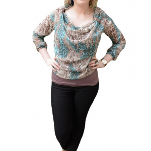 Bluza cu maneca lunga, croi lejer, de culoare turcoaz