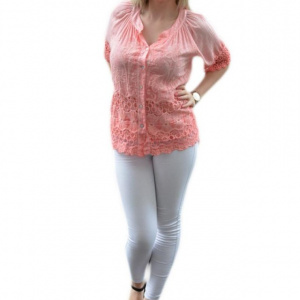 Bluza deosebita de culoare corai, masura mare, cu design brodat