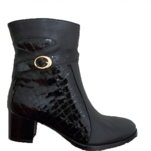 Botina clasica, neagra, cu pandativ auriu, toc mic patrat