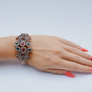 Bratara casual design de pietre,cristale si strasuri multicolore