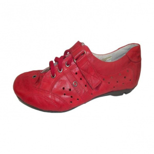 Pantof rosu deosebit, din piele moale cu perforatii, model sport