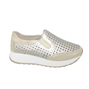 Pantofi sport dama ,aurii cu perforatii si talpa grosa