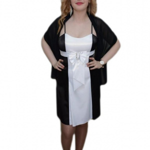 Rochie clasica, nuanta de negru-alb, fundita atasata