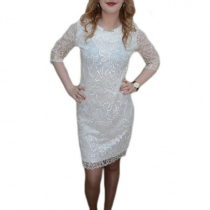 Rochie din dantela rafinata, nuanta de alb, fermoar