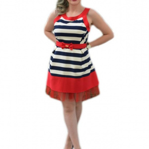 Rochie eleganta, cu dungi bleumarin-albe si contur rosu