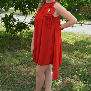 Rochie feminina, de culoare rosie, fara maneci