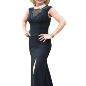 Rochie lunga de nunta, de culoare neagra cu aplicatii din tul