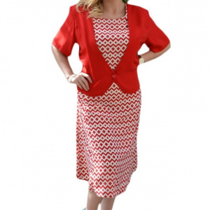 Rochie rosie cu imprimeu geometric alb, tip costum cu sacou