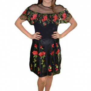 Fusta eleganta in clos, culoare neagra cu flori rosii brodate