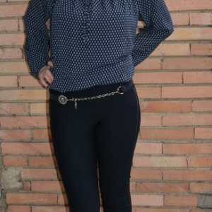 Pantalon comod cu croi tineresc, nuanta bleumarin, model lung