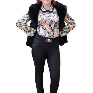 Pantalon negru cu imprimeu in tesatura, model casual masura mare